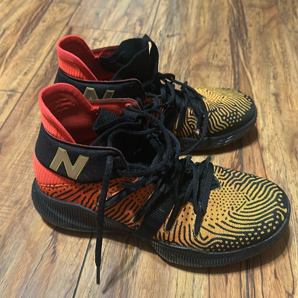 Kawhi Leonard New Balance OMN1S